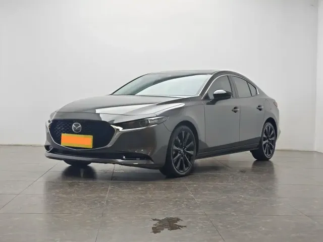 Фотография автомобиля — Mazda Axela