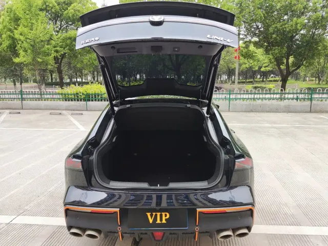 Changan UNI-V — Фото автомобиля 5