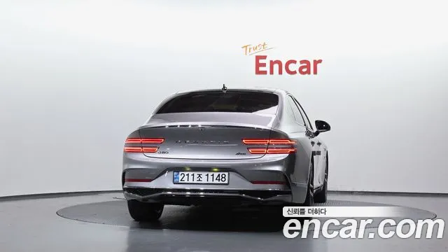Genesis G80 Бензин 2.5 турбо AWD — Фото автомобиля 4