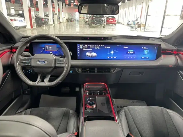 Ford Mondeo — Фото автомобиля 6