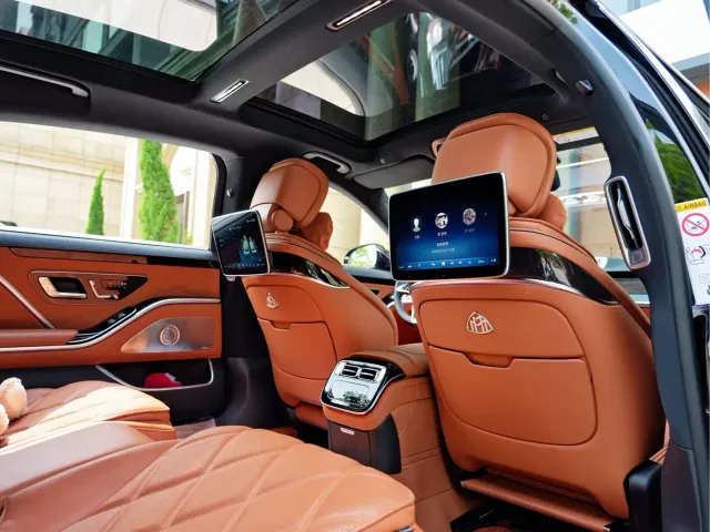 Mercedes-Benz Maybach S-Class — Фото автомобиля 24