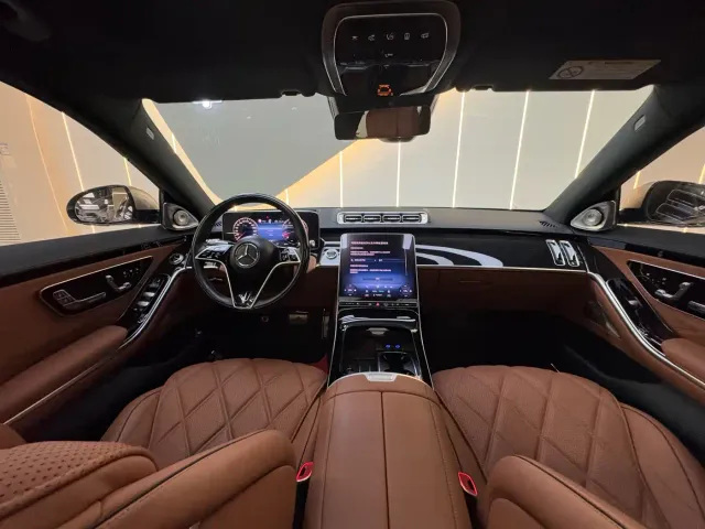 Mercedes-Benz Maybach S-Class — Фото автомобиля 24