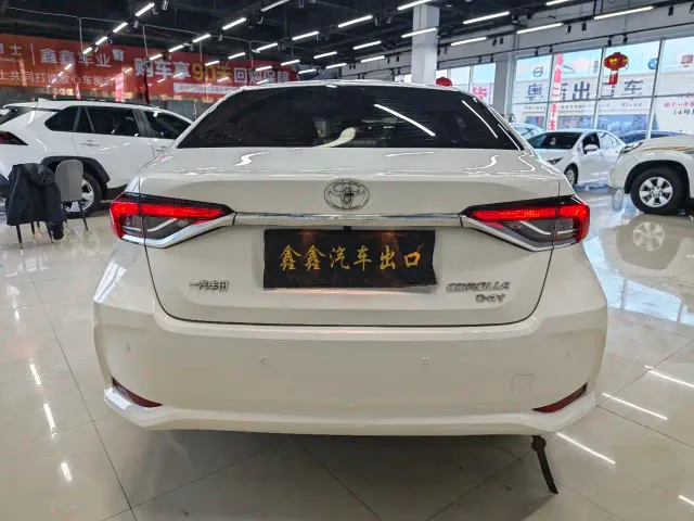 Toyota Corolla — Фото автомобиля 4