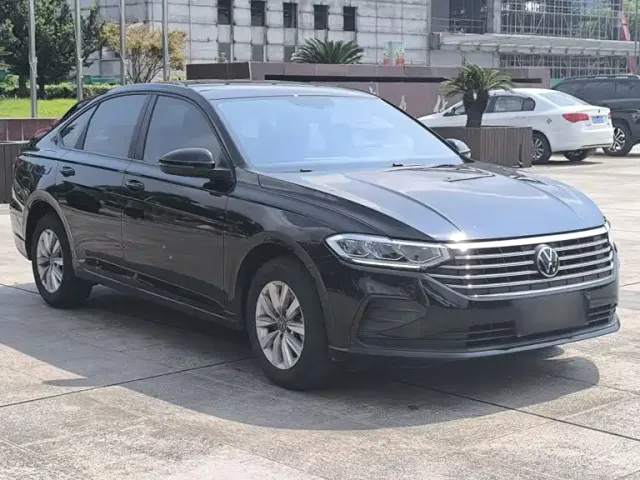 Volkswagen Lavida — Фото автомобиля 19