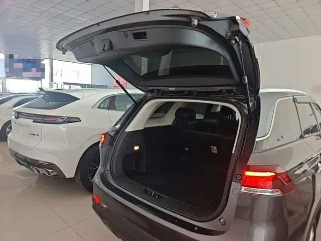 Changan X7 Plus — Фото автомобиля 18