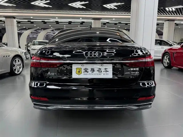 Audi A6L — Фото автомобиля 4
