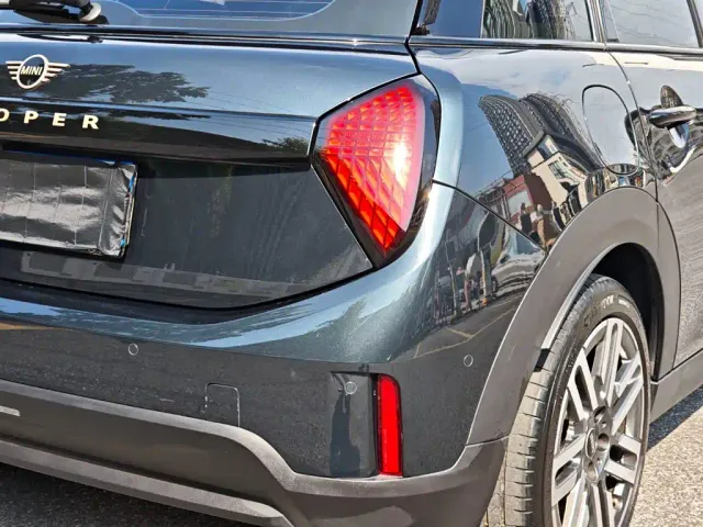 MINI Hatch — Фото автомобиля 10