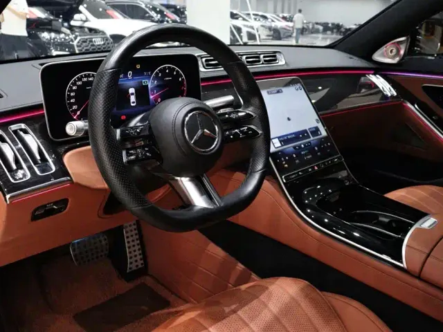 Mercedes-Benz S-Class — Фото автомобиля 6