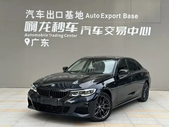 Фотография автомобиля — BMW 3 Series