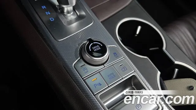 Genesis G70 New — Фото автомобиля 24