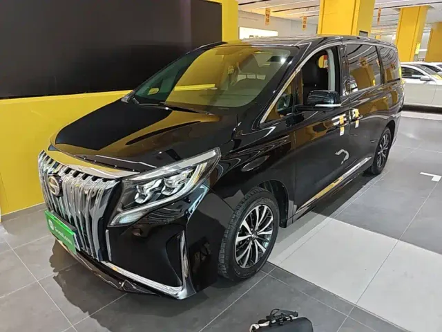 Фотография автомобиля — GAC Trumpchi M8
