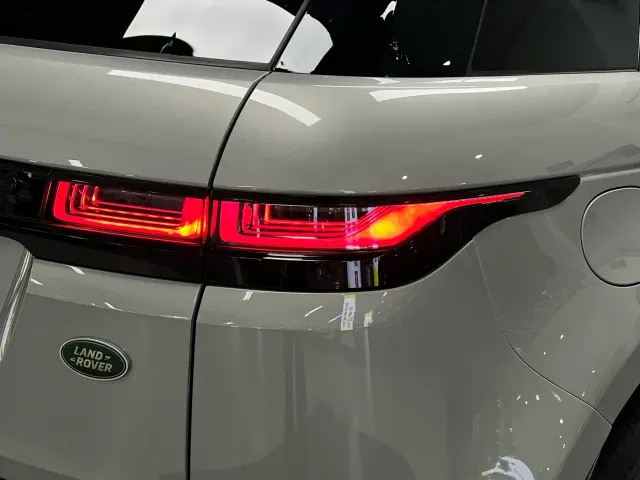 Land Rover Range Rover Evoque — Фото автомобиля 12