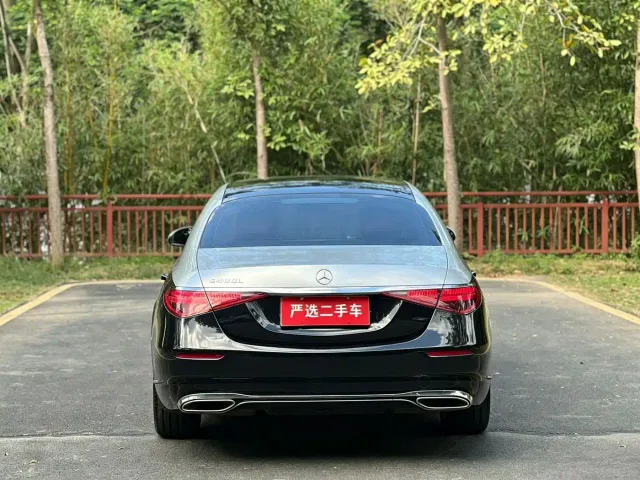 Mercedes-Benz S-Class — Фото автомобиля 8
