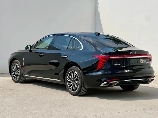 Hongqi H5 — Фото автомобиля 4