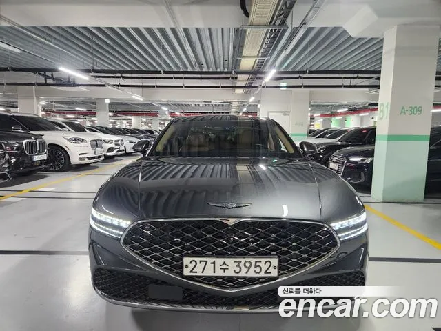 Genesis G90 — Фото автомобиля 3