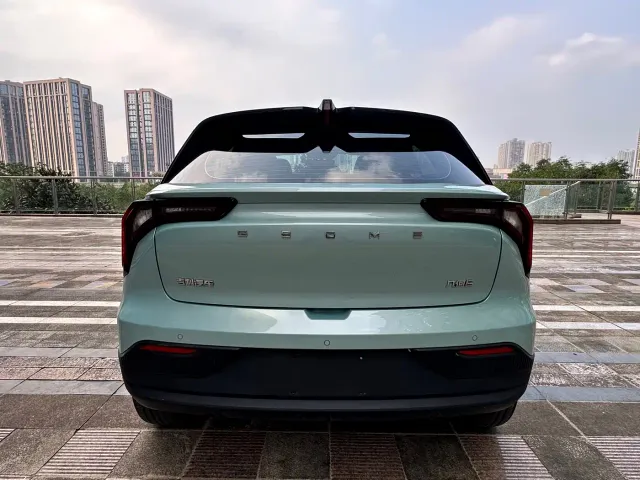 Geely Geometry E Firefly — Фото автомобиля 5