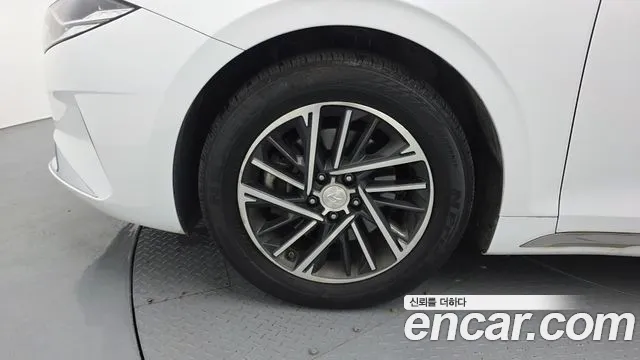 Hyundai Grandeur Новый Grandeur IG 3.0 LPi (Для проката) — Фото автомобиля 5