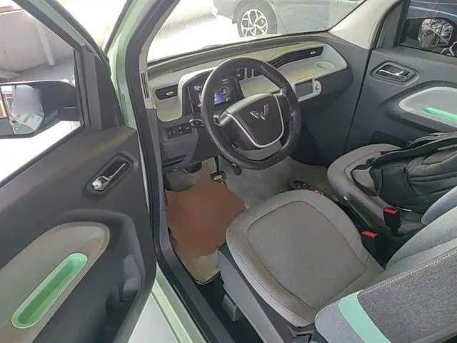 Wuling Hongguang Mini EV — Фото автомобиля 15