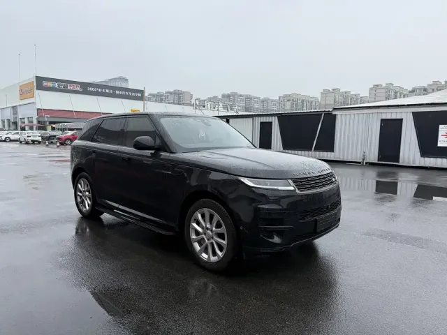 Land Rover Range Rover Sport — Фото автомобиля 3