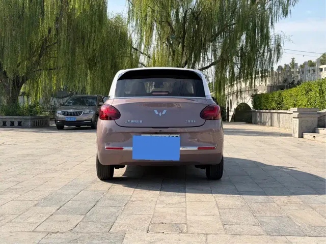 Wuling Bingo — Фото автомобиля 5