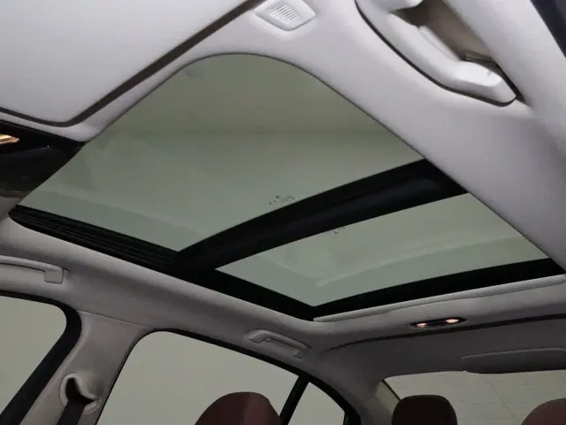 BMW 3 Series — Фото автомобиля 17