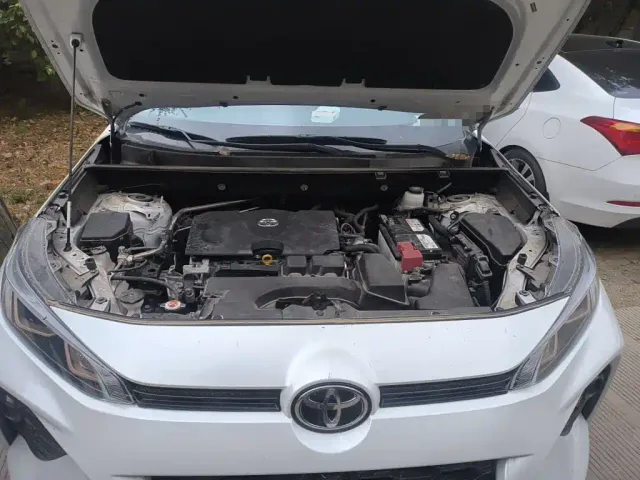 Toyota Wildlander — Фото автомобиля 16