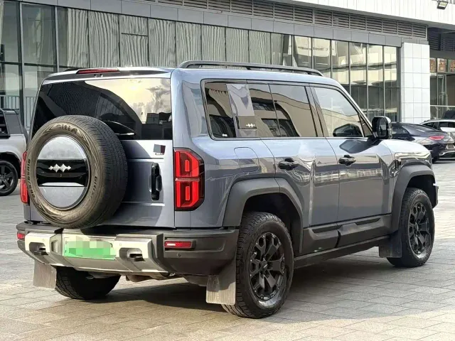 BYD FangChengBao Leopard 5 — Фото автомобиля 8