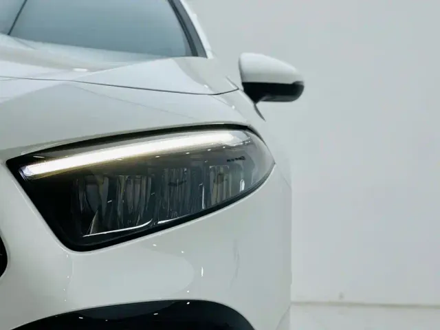 Mercedes-Benz A-Class — Фото автомобиля 11