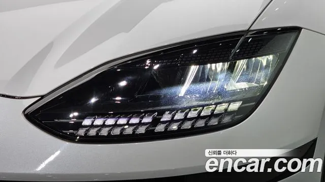 Hyundai Ioniq 6 — Фото автомобиля 22