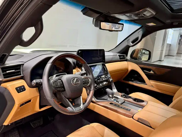 Lexus LX — Фото автомобиля 21