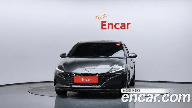 Hyundai AVANTE Avante (CN7) — Фото автомобиля 3