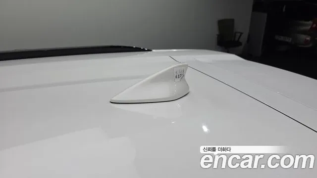 Kia Niro New — Фото автомобиля 28