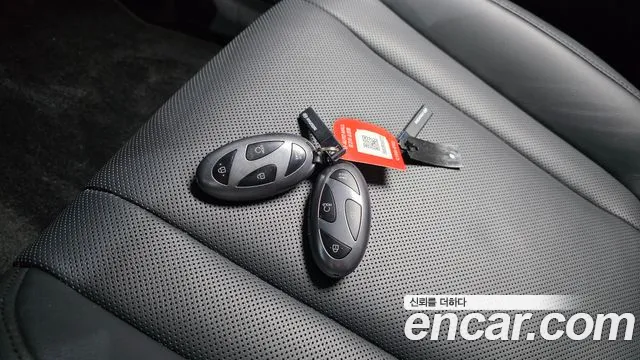 Hyundai Grandeur GN7 — Фото автомобиля 21