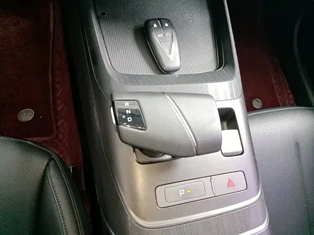 Changan Eado — Фото автомобиля 13