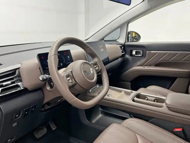 Wuling Starlight 730 — Фото автомобиля 15