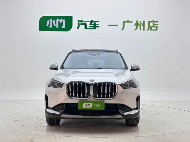 BMW X1 — Фото автомобиля 2