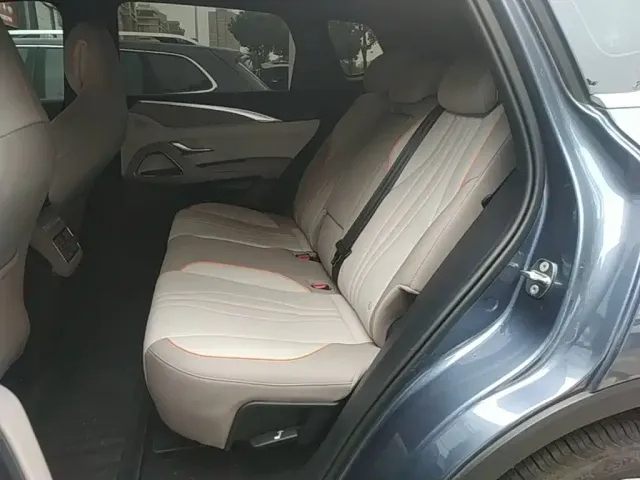 BYD Song Pro — Фото автомобиля 16