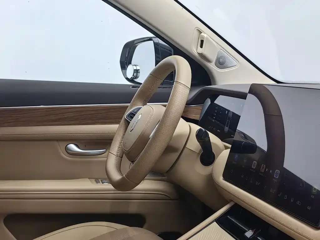 AITO Wenjie AITO M7 2024 1.5T Smart AWD Max Edition 5-Seater — Фото автомобиля 22