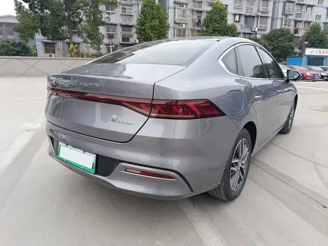 BYD Qin PLUS — Фото автомобиля 15