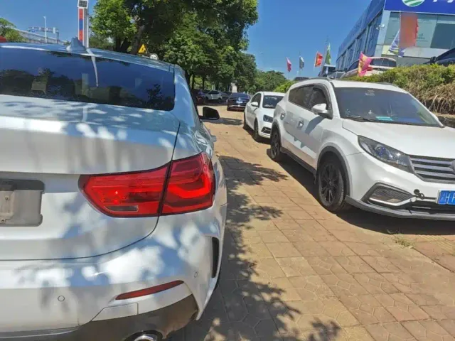 BMW 1 Series — Фото автомобиля 7