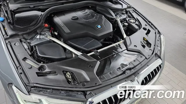 BMW 5 Series G30 — Фото автомобиля 9