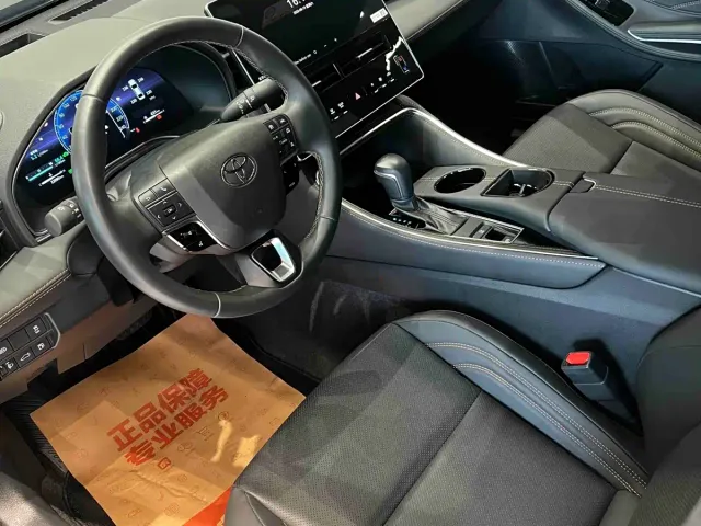 Toyota Avalon — Фото автомобиля 7