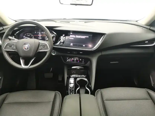 Buick Envision Plus — Фото автомобиля 12
