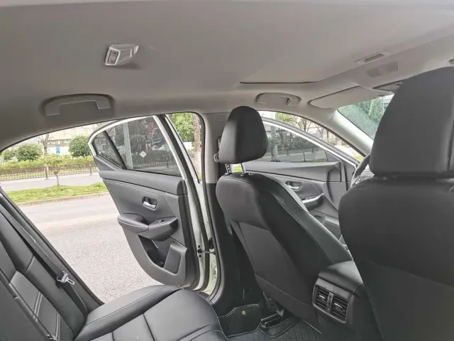 Nissan Sylphy — Фото автомобиля 8