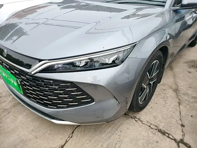 BYD Qin L — Фото автомобиля 23