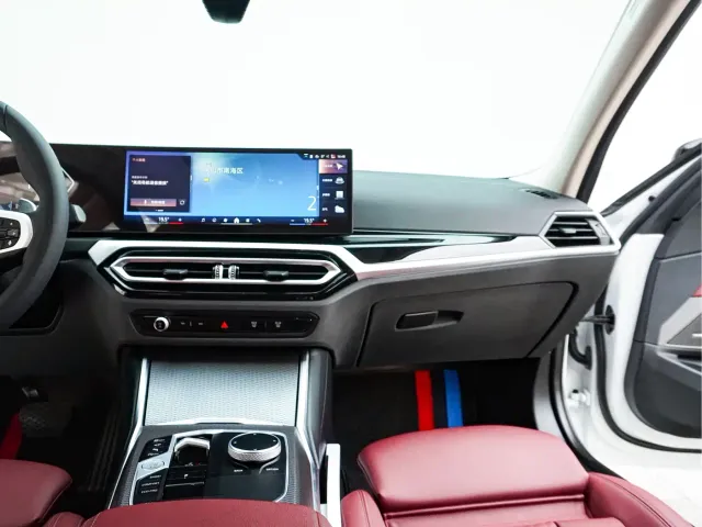 BMW 3 Series — Фото автомобиля 22