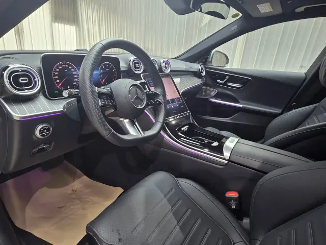 Mercedes-Benz C-Class — Фото автомобиля 12
