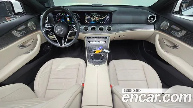Mercedes-Benz E-Class W213 — Фото автомобиля 10
