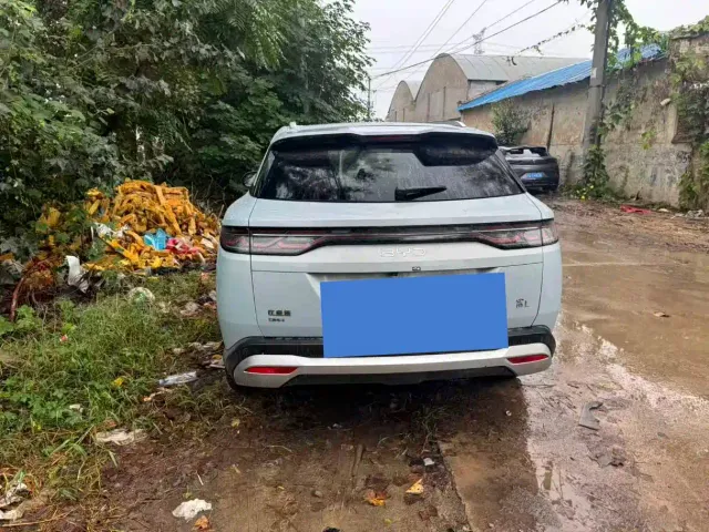 BYD Song L DM-i — Фото автомобиля 7