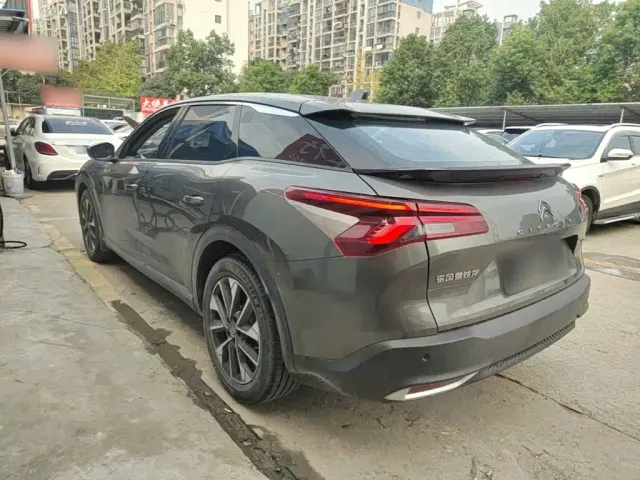 Citroen C5 X — Фото автомобиля 4